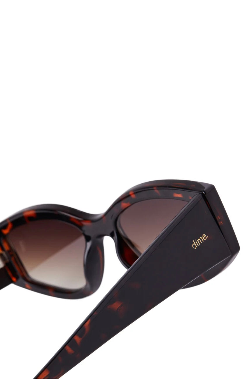 Robertson Sunnies